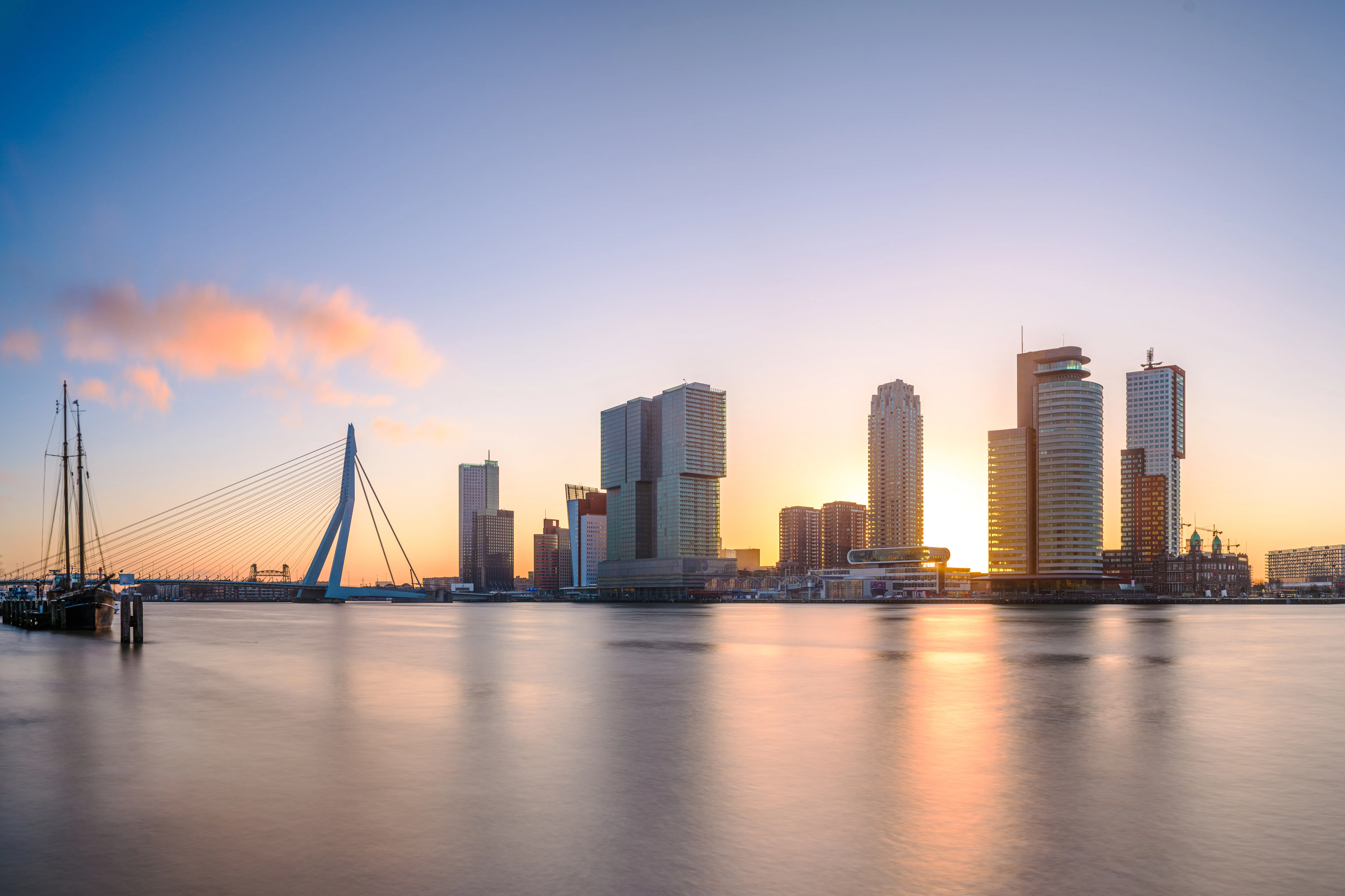 Rotterdam skyline with Erasmusbrug
